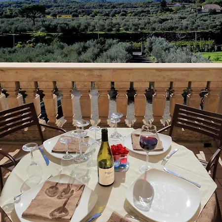 Country house Feudo Vagliasindi -wine Experience-