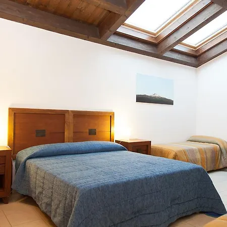 Feudo Vagliasindi -wine Experience- Country house
